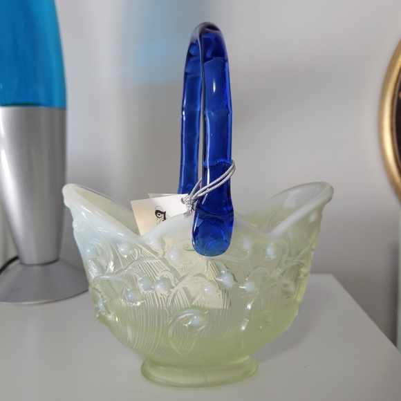 Fenton Lily of the Valley Basket - Picture 2 of 12